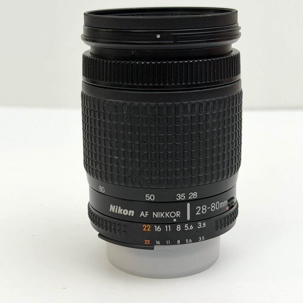 Nikon Zoom Wide Angle-Telephoto 28-80mm f/3.5-5.6 D-AF Autofocus Lens - Picture 2 of 11